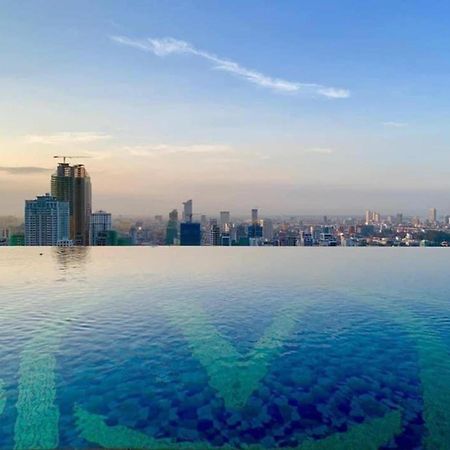 The View Serviced Residence 豪景日式酒店公寓 Пномпень Экстерьер фото